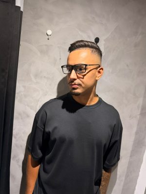 Camiseta Preta Lisa
