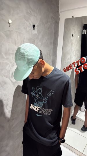 Camiseta Nike Court