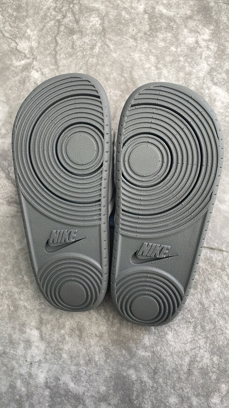 Chinelo Nike Offcourt Adjust - Imagem 4