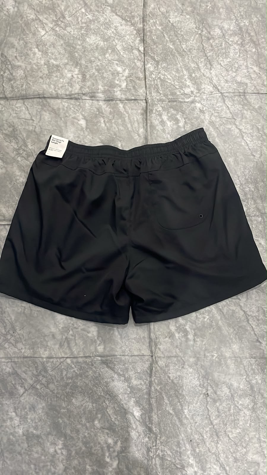 Bermuda Nike Nsw Preto com branco - Imagem 4