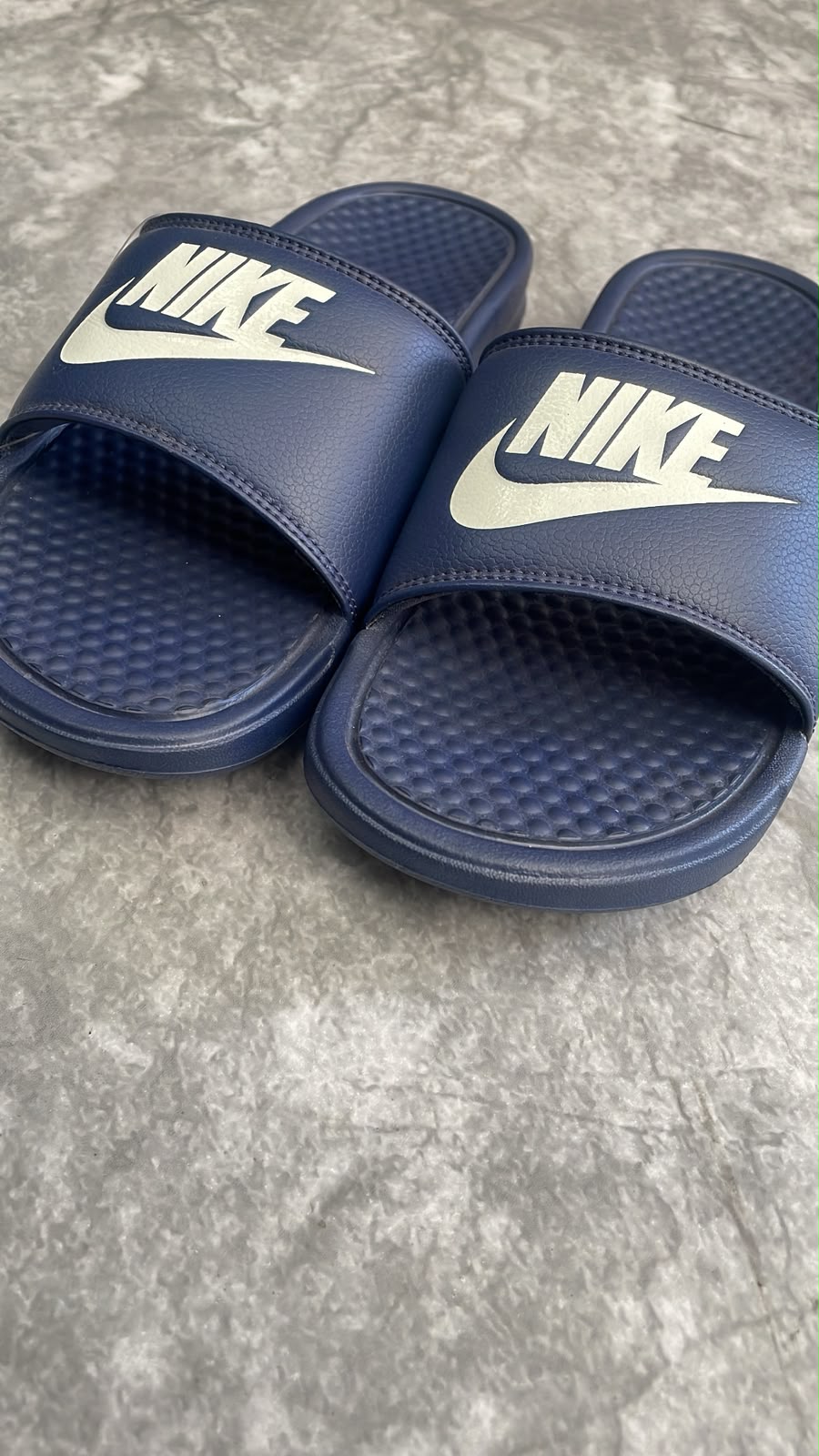 Chinelo Nike Benassi – Azul Marinho - Imagem 2