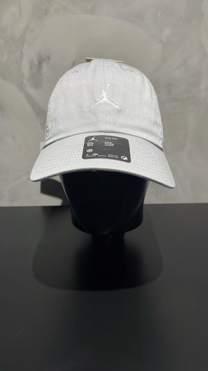 Boné Jordan Club Cinza