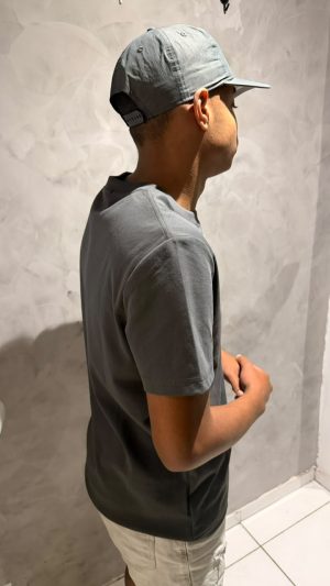 Camisa Zara Básica Cinza