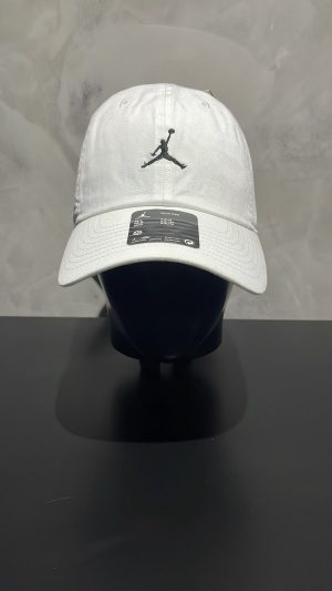 Boné Jordan Club Branco
