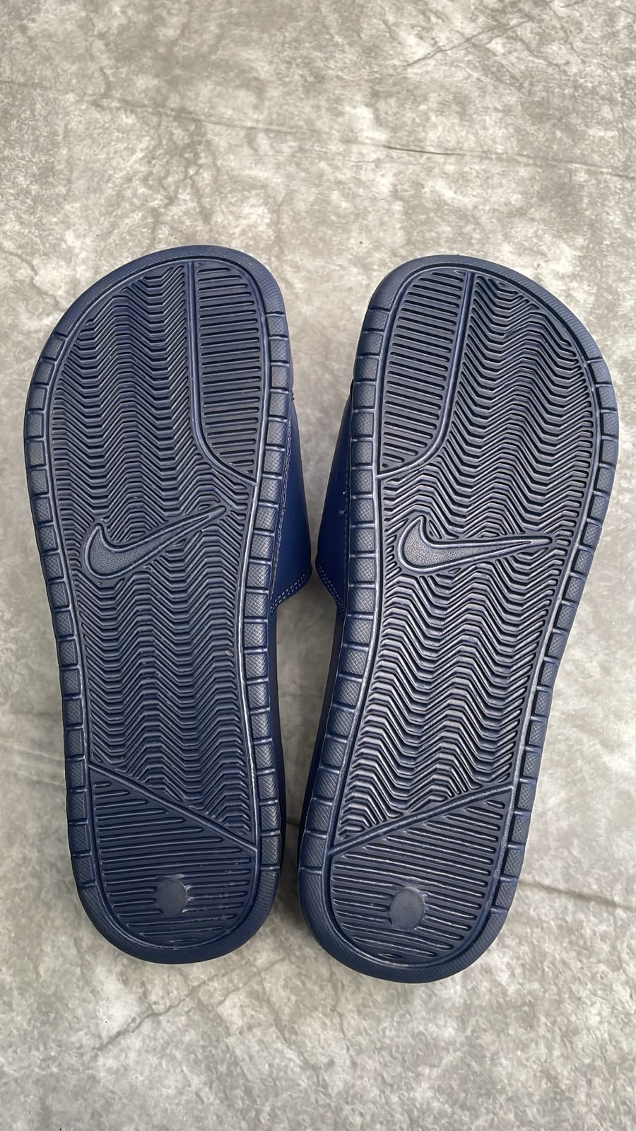 Chinelo Nike Benassi – Azul Marinho - Imagem 3