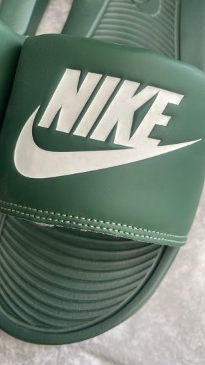 Chinelo Nike Victori One